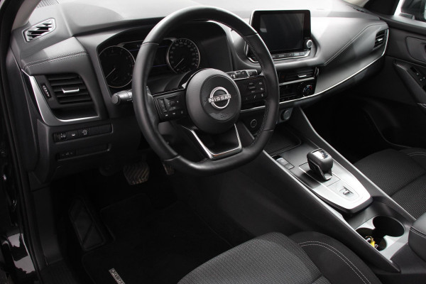 Nissan QASHQAI 1.3 MHEV 158pk Xtronic Acenta Navigatie Apple Carplay/Andoid Auto Parkeersensor achter Camera Adaptieve Cruise Control Blind Spot Assist Stuur- en stoelverwarming Ledverlichting Climate controlc