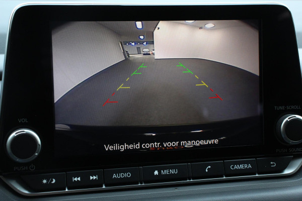 Nissan QASHQAI 1.3 MHEV 158pk Xtronic Acenta Navigatie Apple Carplay/Andoid Auto Parkeersensor achter Camera Adaptieve Cruise Control Blind Spot Assist Stuur- en stoelverwarming Ledverlichting Climate controlc