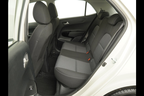 Kia Picanto 1.0 DPI DynamicLine Airco - Apple Carplay/Android Auto - Cruise Control - Navigatie - Achteruitrijcamera - - Fabrieksgarantie Tot 04-2032