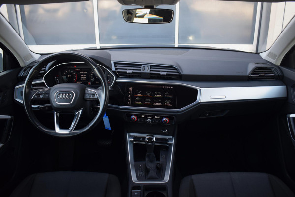 Audi Q3 35 TFSI | Apple Carplay | Elektr. achterklep | Dodehoek det. |