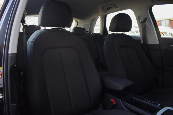 Audi Q3 35 TFSI | Apple Carplay | Elektr. achterklep | Dodehoek det. |