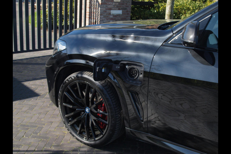 BMW X5 xDrive45e High Executive | M-Pakket | Carbon Pakket | Bowers & Wilkins | Saphirschwarz metallic | NL-Auto |