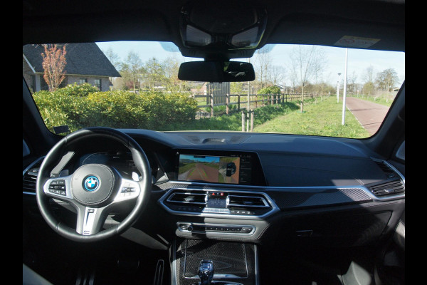 BMW X5 xDrive45e High Executive | M-Pakket | Carbon Pakket | Bowers & Wilkins | Saphirschwarz metallic | NL-Auto |