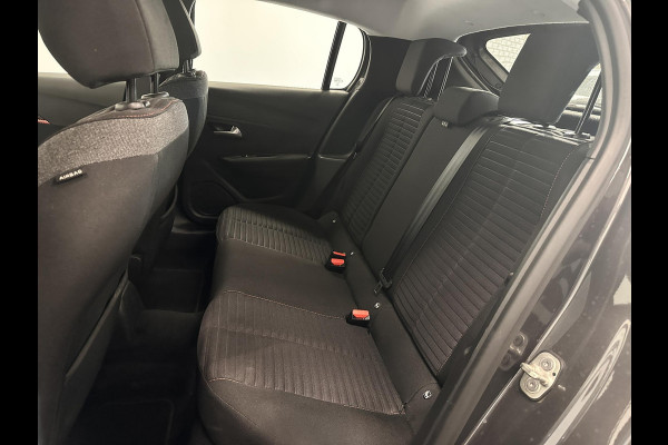 Peugeot 208 1.2 PureTech Active Pack Airco Navi Carplay PDC Achter Full LED Cruise Control 16" LM Velgen Distributieriem reeds vervangen!