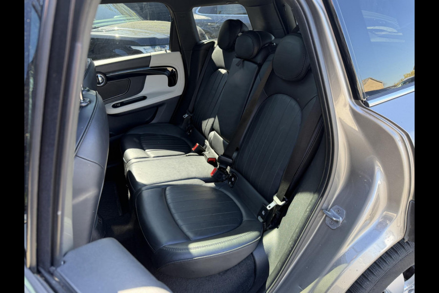 MINI Countryman 1.5 Cooper S E ALL4 Chili | Panoramadak | Camera | Head-Up Display | Harmon Kardon | Navigatie | Elektrische Achterklep |