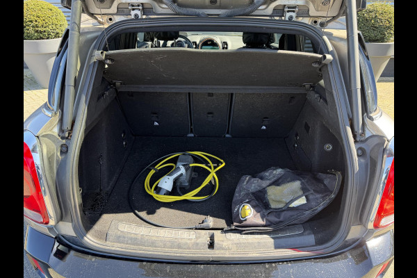 MINI Countryman 1.5 Cooper S E ALL4 Chili | Panoramadak | Camera | Head-Up Display | Harmon Kardon | Navigatie | Elektrische Achterklep |