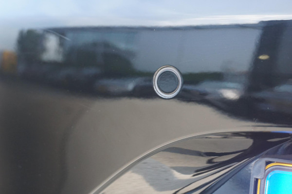 Opel Corsa 1.2 Turbo Ultimate Alcantara | Massage | All Weather banden | Winter pack | Parkpilots/Camera 180° | Keyless |