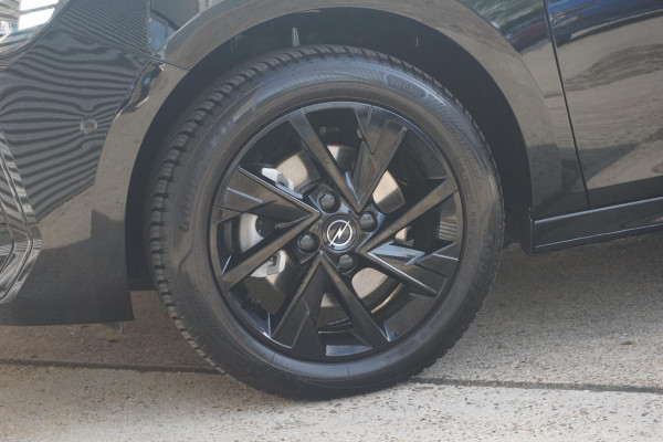 Opel Corsa 1.2 Turbo Ultimate Alcantara | Massage | All Weather banden | Winter pack | Parkpilots/Camera 180° | Keyless |