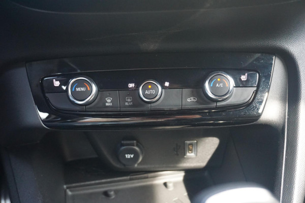 Opel Corsa 1.2 Turbo Ultimate Alcantara | Massage | All Weather banden | Winter pack | Parkpilots/Camera 180° | Keyless |