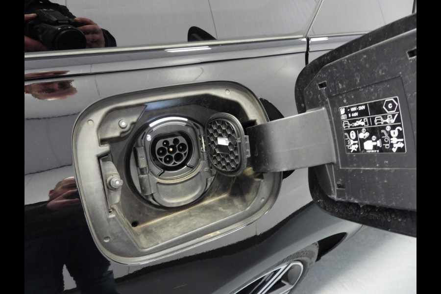 Mercedes-Benz CLA-Klasse Shooting Brake 250e Advantage NAVI/CAMERA/NIGHT/LED/18"LMV!