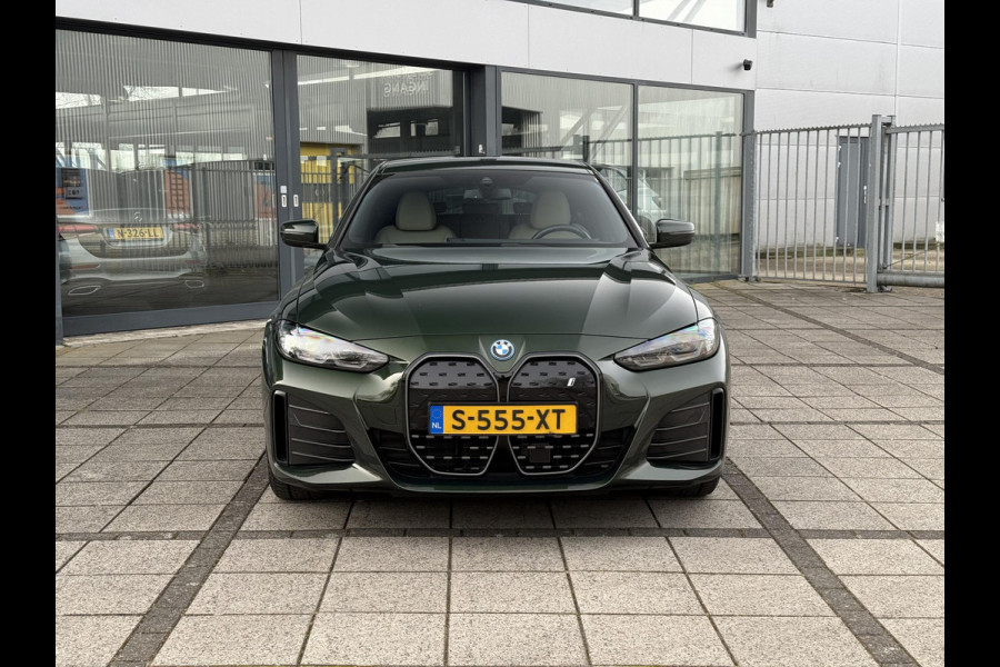 BMW i4 Aut. eDrive40 M-Sport 84 kWh | SoH 96% | Camera | Leder | HUD |