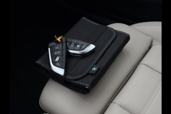 BMW i4 Aut. eDrive40 M-Sport 84 kWh | SoH 96% | Camera | Leder | HUD |