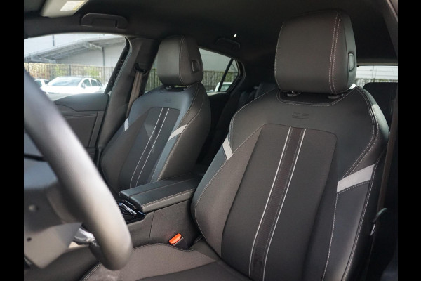 Opel Astra 1.2 GS Line Winterpakket