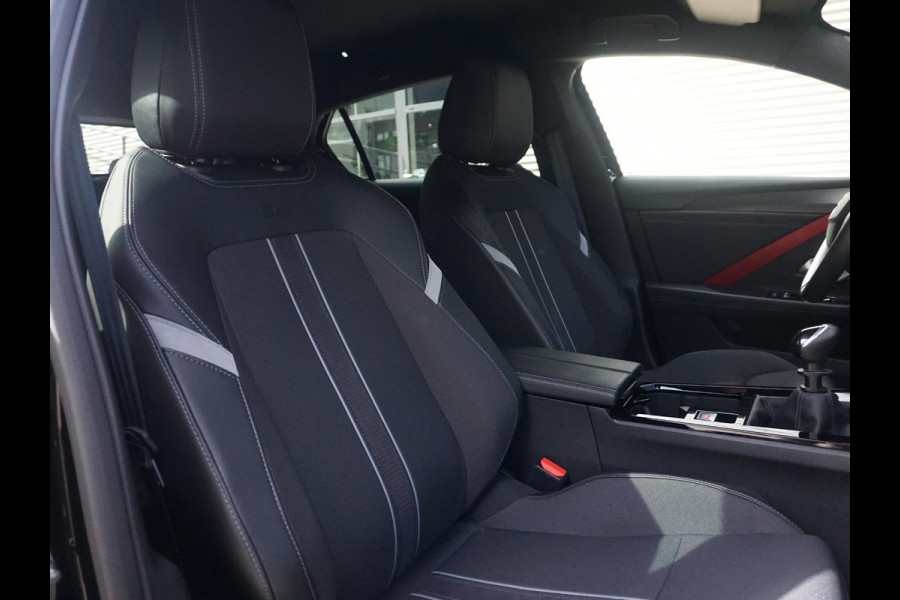 Opel Astra 1.2 GS Line Winterpakket