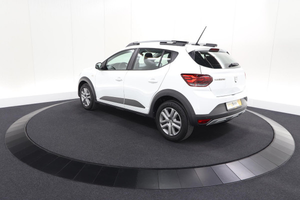 Dacia SANDERO Stepway 1.0 TCe 90 Comfort | Apple Carplay | Parkeersensoren | Cruise Control