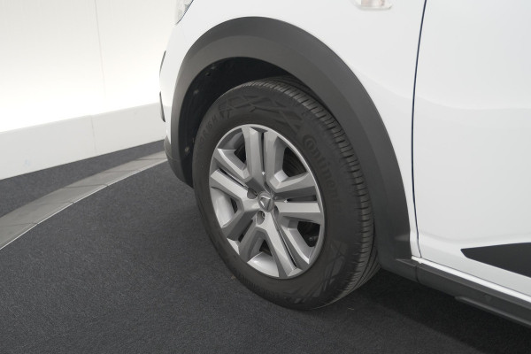Dacia SANDERO Stepway 1.0 TCe 90 Comfort | Apple Carplay | Parkeersensoren | Cruise Control