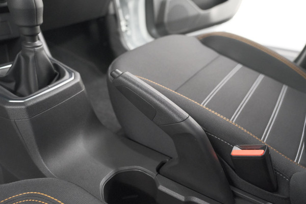 Dacia SANDERO Stepway 1.0 TCe 90 Comfort | Apple Carplay | Parkeersensoren | Cruise Control