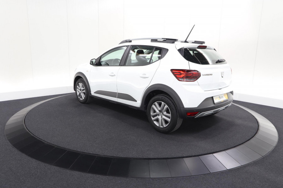 Dacia SANDERO Stepway 1.0 TCe 90 Comfort | Apple Carplay | Parkeersensoren | Cruise Control
