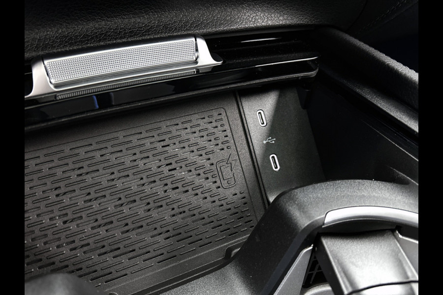 Mercedes-Benz GLE 400 e 4MATIC Sport Edition Premium Plus | Winterpakket | Nightpakket | Trekhaak | Smartphone-integratie | Panoramaschuifdak | Sfeerverlichting | 22 inch  vijf-dubbelspaaks AMG-velgen |