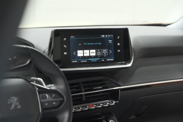 Peugeot 2008 PureTech 130 EAT8 Allure | Allseason Banden | Camera | Navigatie | Parkeersensoren