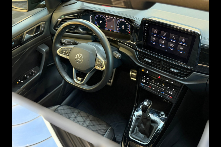 Volkswagen T-Roc GERESERVEERD! 1.5 TSI R-Line Business+ 3x R-LINE|PANO|VIRTUAL|KEYLESS|IQLIGHT|SFEERVERLICHTING|GARANTIE|