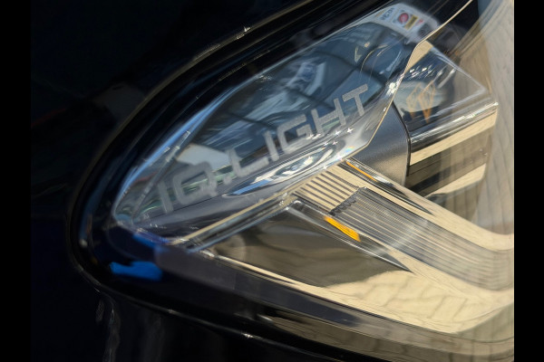 Volkswagen T-Roc GERESERVEERD! 1.5 TSI R-Line Business+ 3x R-LINE|PANO|VIRTUAL|KEYLESS|IQLIGHT|SFEERVERLICHTING|GARANTIE|