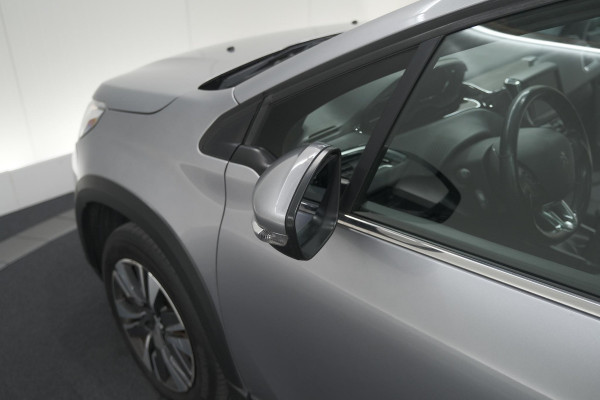 Peugeot 2008 PureTech 110 Allure | Panoramadak | Apple Carplay | Navigatie | Parkeersensoren