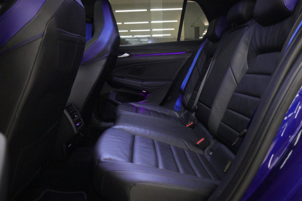 Volkswagen Golf 2.0 TSI R 4Motion PERFORMANCE/PANO/AKRA/HUD/HK/MEM/IQ/VOL