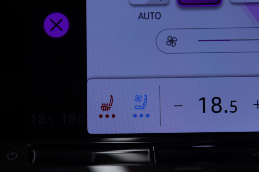 Volkswagen Golf 2.0 TSI R 4Motion PERFORMANCE/PANO/AKRA/HUD/HK/MEM/IQ/VOL