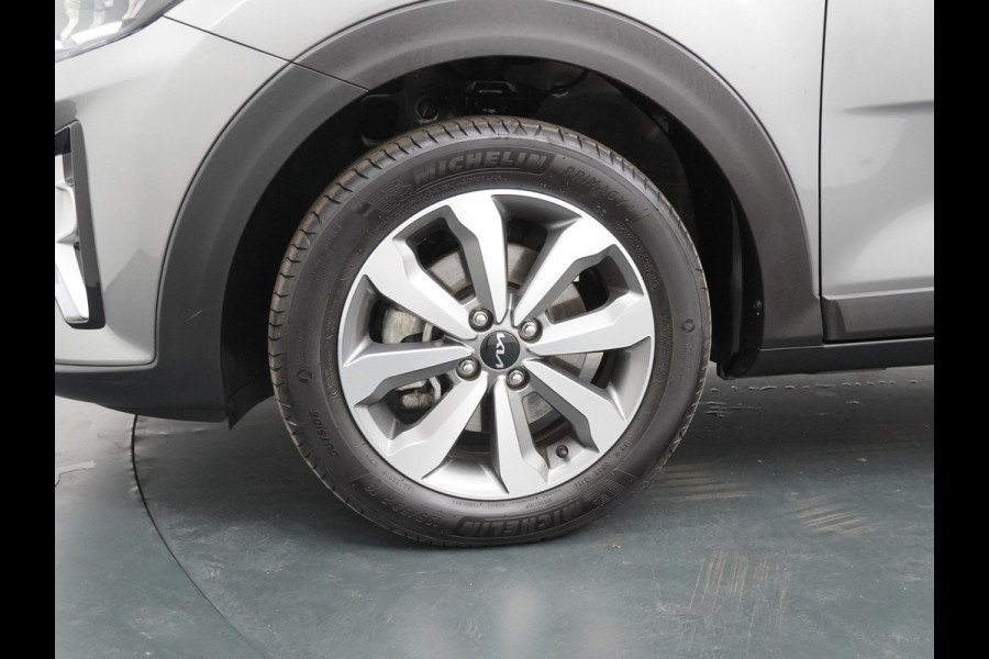 Kia Stonic 1.0 T-GDi MHEV DynamicPlusLine Apple Carplay/Android Auto - Cruise Control - Climate Control - Stuur/Stoelverwarming - Fabrieksgarantie tot 03-2032
