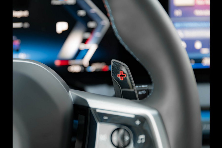 BMW X3 M50 - Individual - Pano - Standkachel - Trekhaak - Stoelventilatie