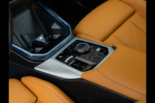 BMW X3 M50 - Individual - Pano - Standkachel - Trekhaak - Stoelventilatie