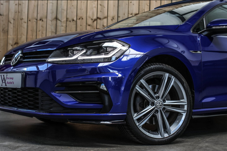 Volkswagen Golf 1.5 TSI R-Line *Pano*Dynaudio*DCC*Camera*Massage*Virtual*DSG*