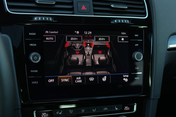 Volkswagen Golf 1.5 TSI R-Line *Pano*Dynaudio*DCC*Camera*Massage*Virtual*DSG*