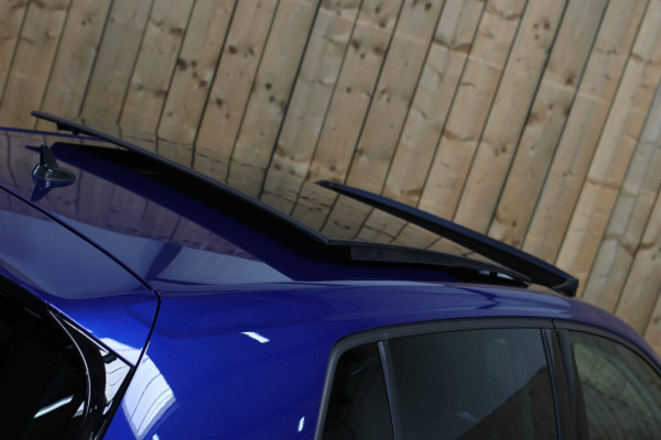 Volkswagen Golf 1.5 TSI R-Line *Pano*Dynaudio*DCC*Camera*Massage*Virtual*DSG*