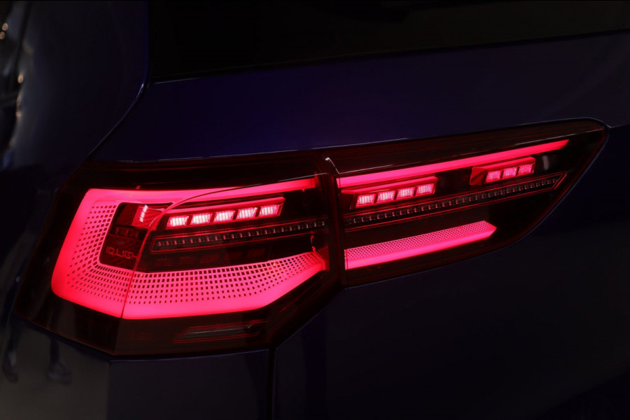 Volkswagen Golf 2.0 TSI R 4Motion PERFORMANCE/PANO/AKRA/HUD/HK/MEM/IQ/VOL