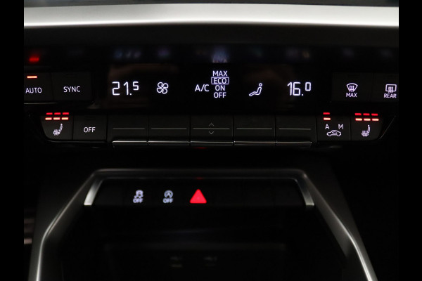 Audi A3 Sportback 35 TFSI S edition 150pk Cruise | Climate | Parkeersens. v+a | Stoelverw. | Panoramadak