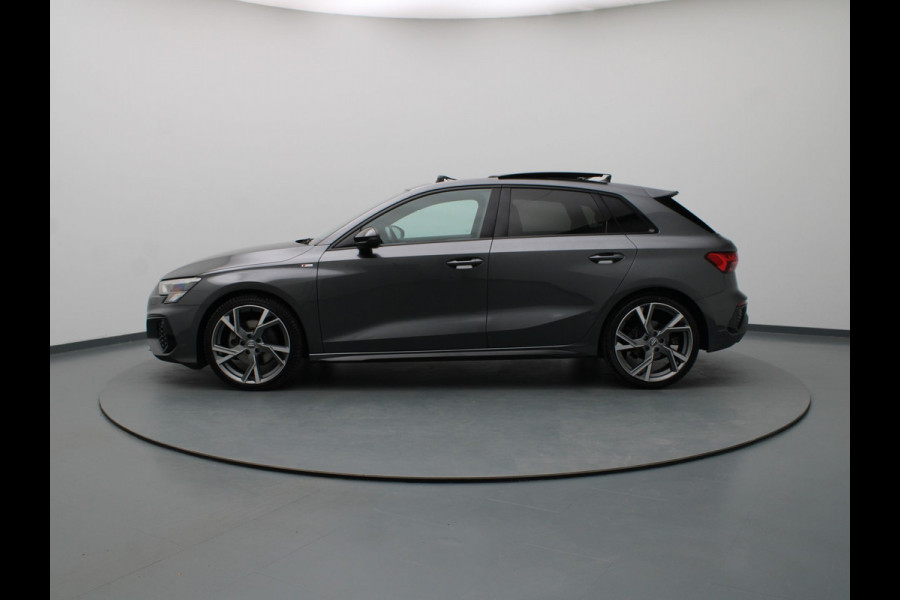 Audi A3 Sportback 35 TFSI S edition 150pk Cruise | Climate | Parkeersens. v+a | Stoelverw. | Panoramadak