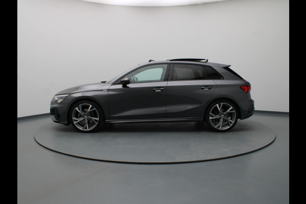 Audi A3 Sportback 35 TFSI S edition 150pk Cruise | Climate | Parkeersens. v+a | Stoelverw. | Panoramadak