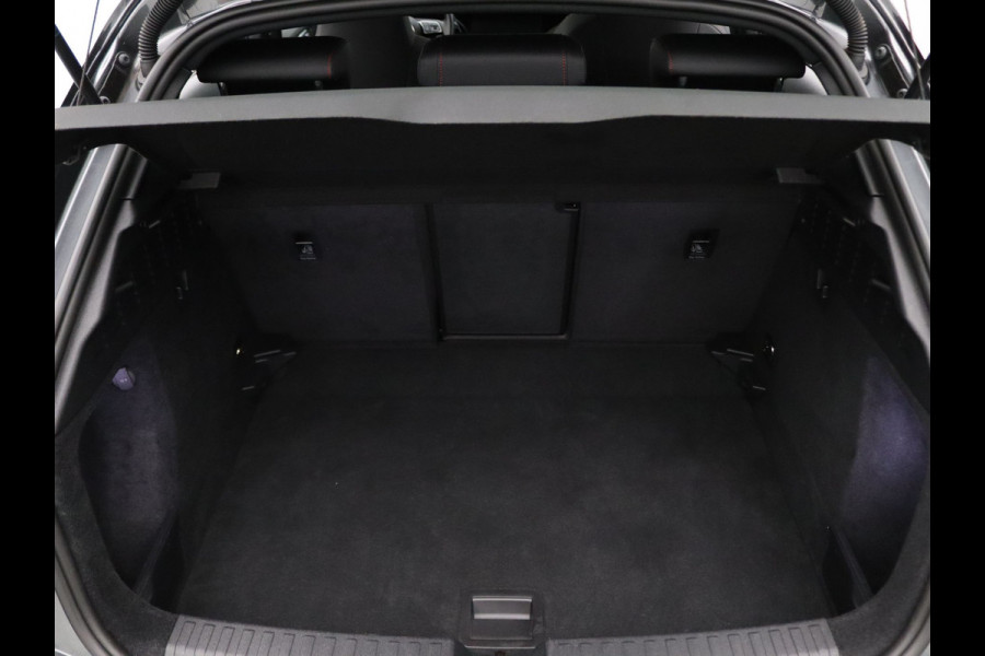 Audi A3 Sportback 35 TFSI S edition 150pk Cruise | Climate | Parkeersens. v+a | Stoelverw. | Panoramadak