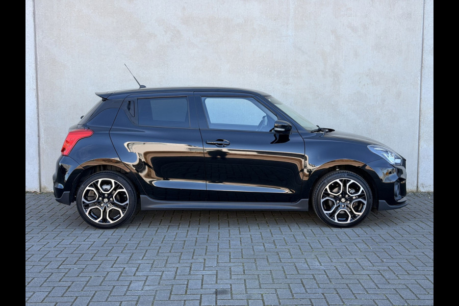 Suzuki Swift 1.4 Sport Smart Hybrid Camera CarPlay ACC 17'' LED Stoelverwarming