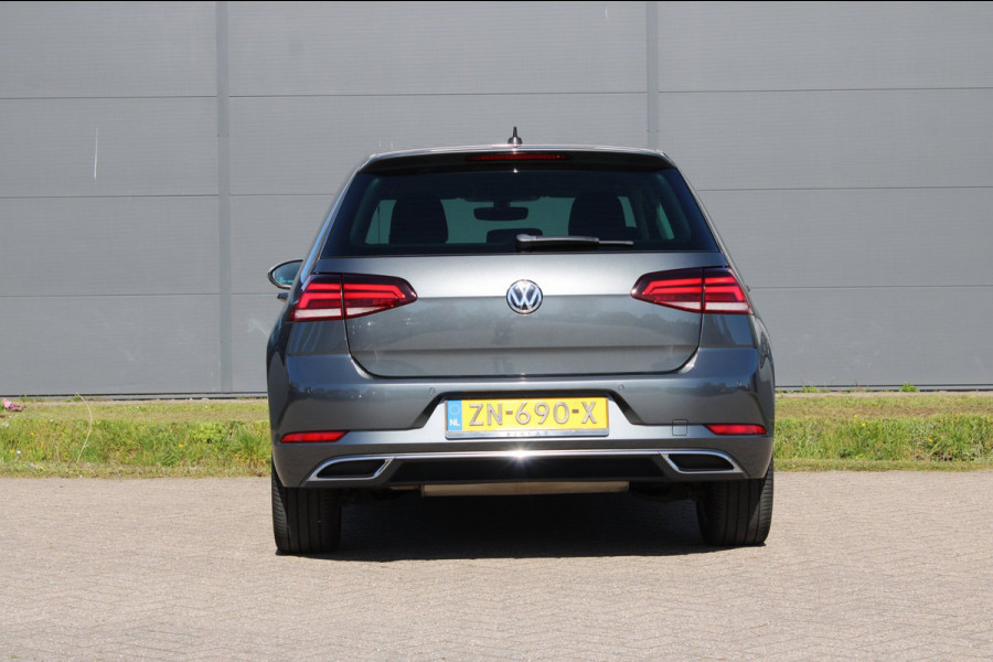Volkswagen Golf 1.0 TSI Highline AdaptiveCruise VirtualCockpit Carplay !!NIEUWBINNEN!!