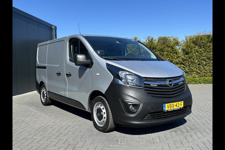 Opel Vivaro 1.6 CDTI 126 PK / L1H1 / 1e EIG. / ACHTERKLEP / AIRCO / CRUISE / NAVI / CAMERA / BLUETOOTH