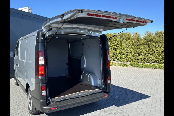 Opel Vivaro 1.6 CDTI 126 PK / L1H1 / 1e EIG. / ACHTERKLEP / AIRCO / CRUISE / NAVI / CAMERA / BLUETOOTH