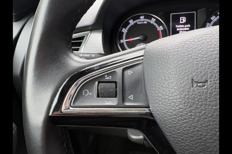 Škoda Fabia Combi 1.0 TSi 95pk Clever Plus NAVI/CARPLAY/DODEHOEK/PDC/LED/16INCH/STOELVERWARMING