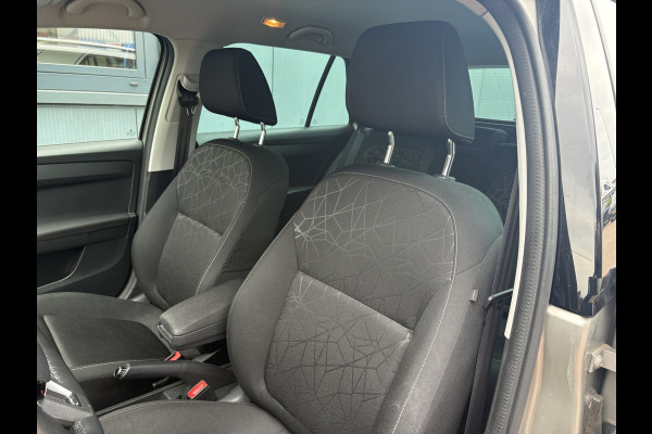 Škoda Fabia Combi 1.0 TSi 95pk Clever Plus NAVI/CARPLAY/DODEHOEK/PDC/LED/16INCH/STOELVERWARMING