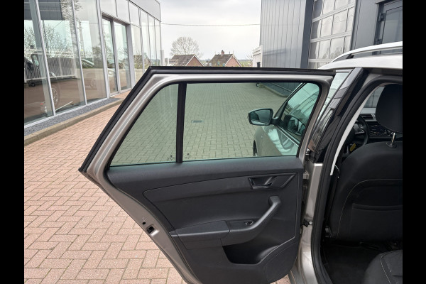 Škoda Fabia Combi 1.0 TSi 95pk Clever Plus NAVI/CARPLAY/DODEHOEK/PDC/LED/16INCH/STOELVERWARMING