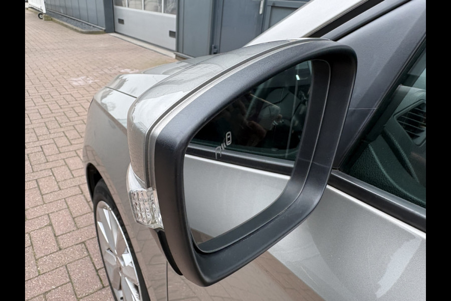 Škoda Fabia Combi 1.0 TSi 95pk Clever Plus NAVI/CARPLAY/DODEHOEK/PDC/LED/16INCH/STOELVERWARMING