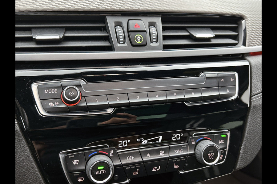 BMW X2 XDrive25e M-sport Business Edition Plus (Dealer OnderH, Panorama, Camera, PDC V+A, Camera, StoelV, Navi Prof, Etc)