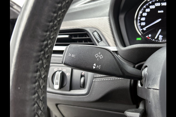 BMW X2 XDrive25e M-sport Business Edition Plus (Dealer OnderH, Panorama, Camera, PDC V+A, Camera, StoelV, Navi Prof, Etc)